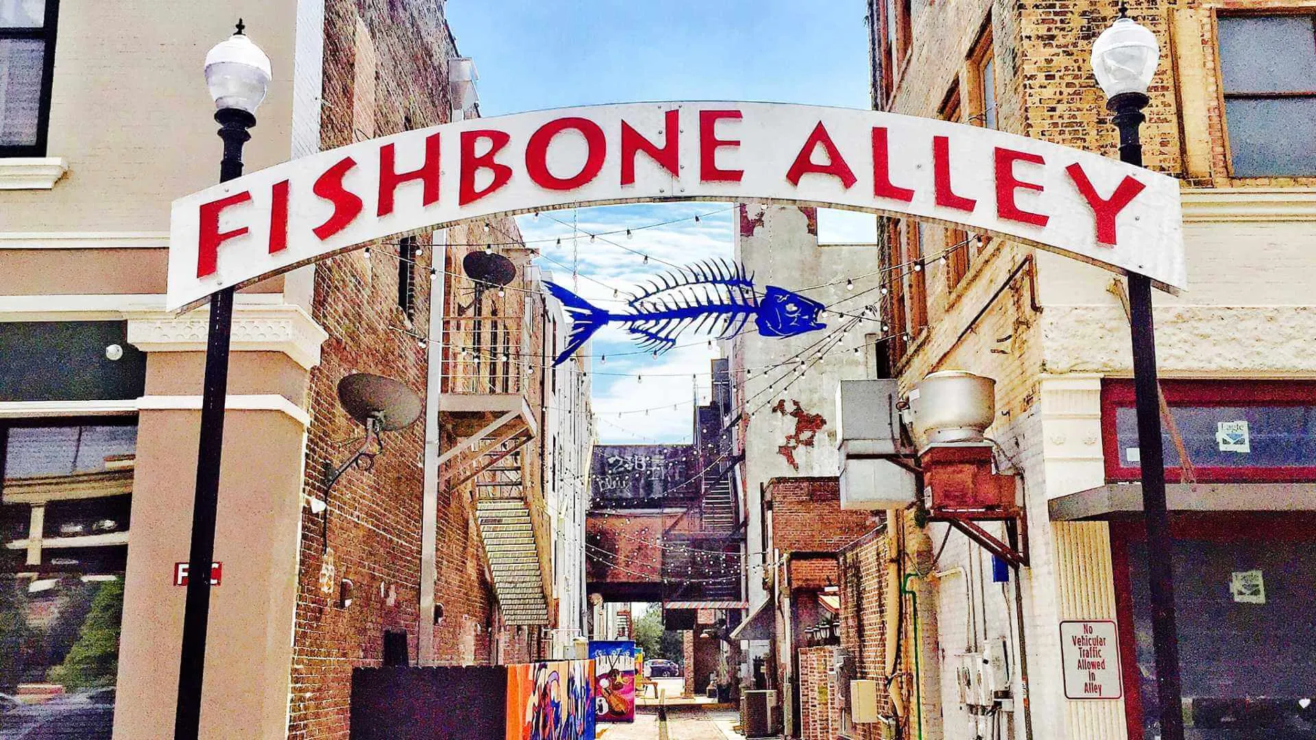 Fishbone Alley